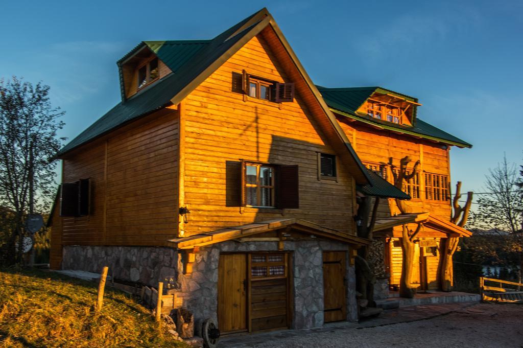 Guesthouse Planinarski Dom Neviden'O Žabljak Exteriör bild